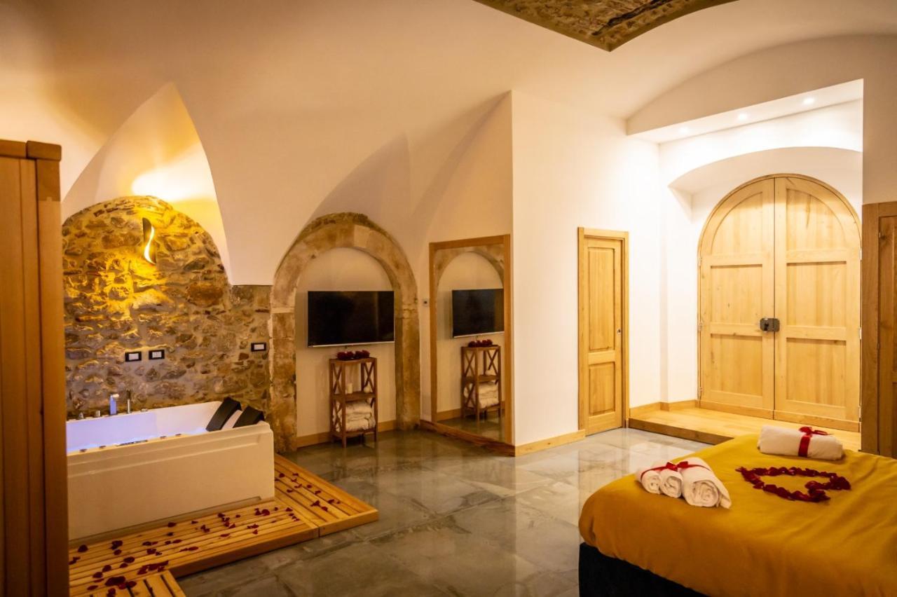 La Rondine Bed & Breakfast Tagliacozzo Exterior photo